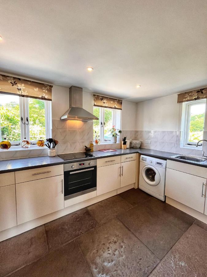 The Old Chapel Villa Axminster Luaran gambar
